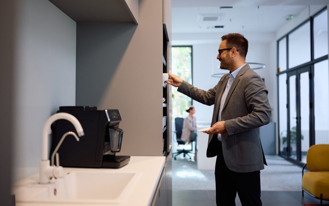 Come i distributori automatici migliorano la produttività in ufficio